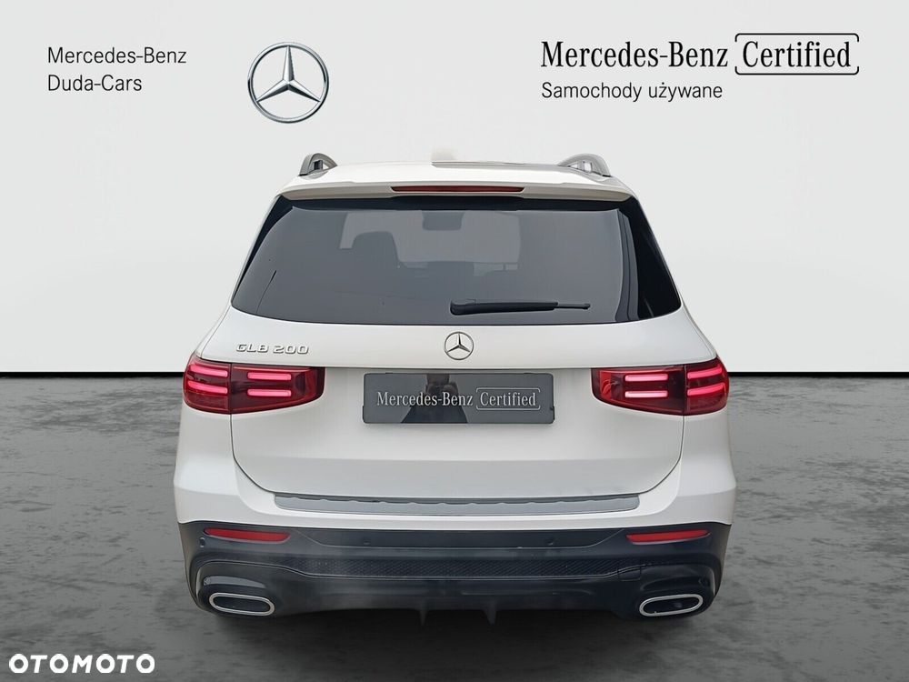 Mercedes-Benz GLB - 4