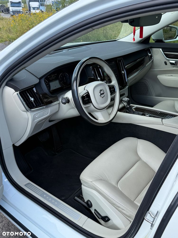 Volvo S90 T6 AWD Momentum - 12