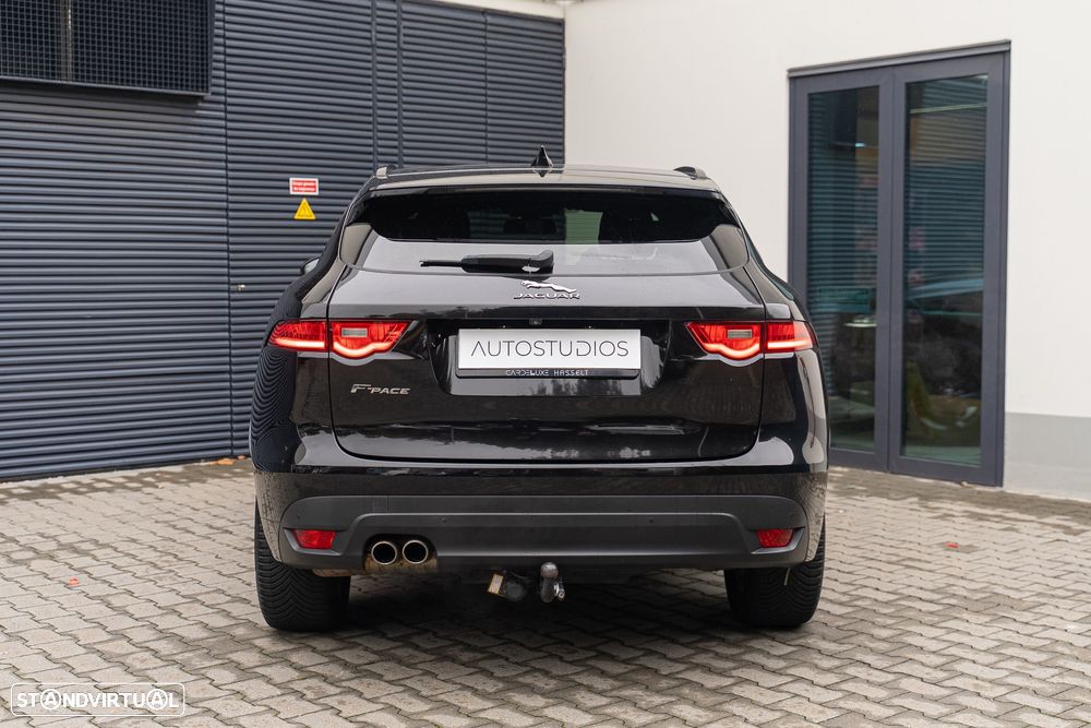 Jaguar F-Pace 20d Aut. R-Sport - 6