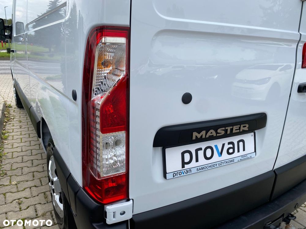 Renault MASTER 2,3 DCI 136 KM L2H2 ŚREDNIAK serwis ASO Renault - 12