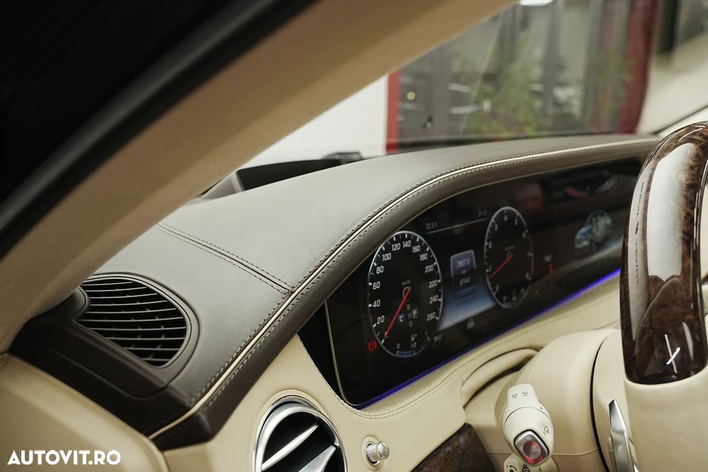 Mercedes-Benz S 560 4MATIC Long Aut. - 35