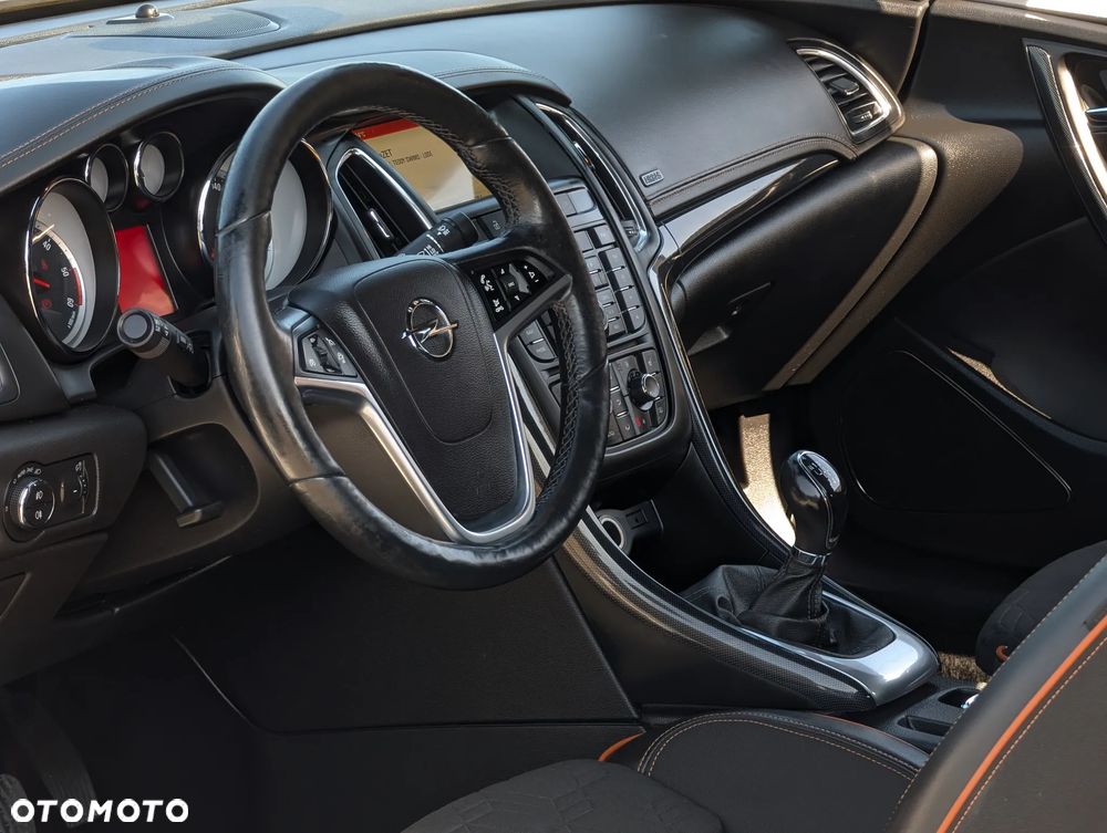 Opel Cascada 2.0 D Start/Stop Ultimate - 27