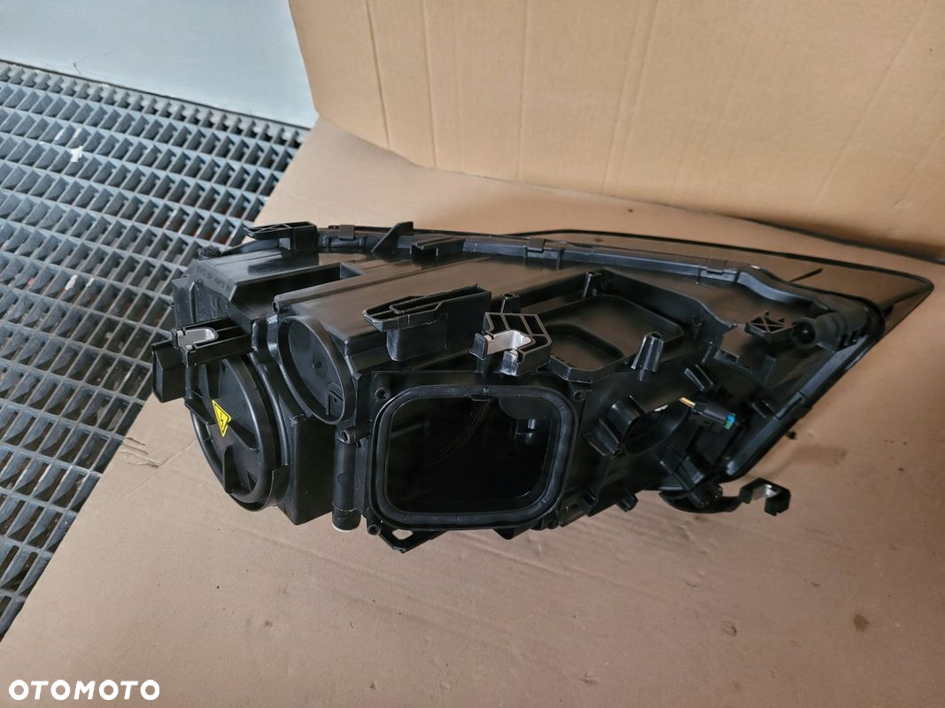 LAMPA AUDI A4 B8 XENON LED 8K0941003P 8K0941004P - 11