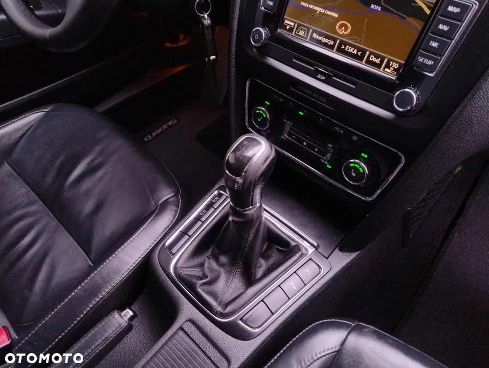 Skoda Superb 2.0 TDI Exclusive - 16