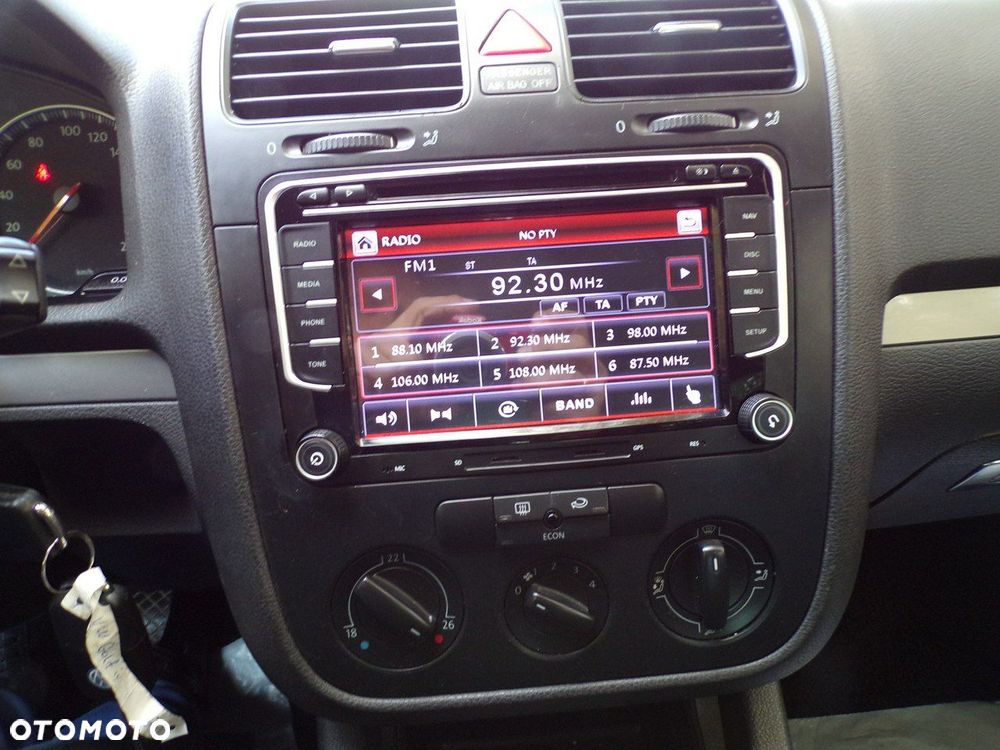 Volkswagen Golf - 19