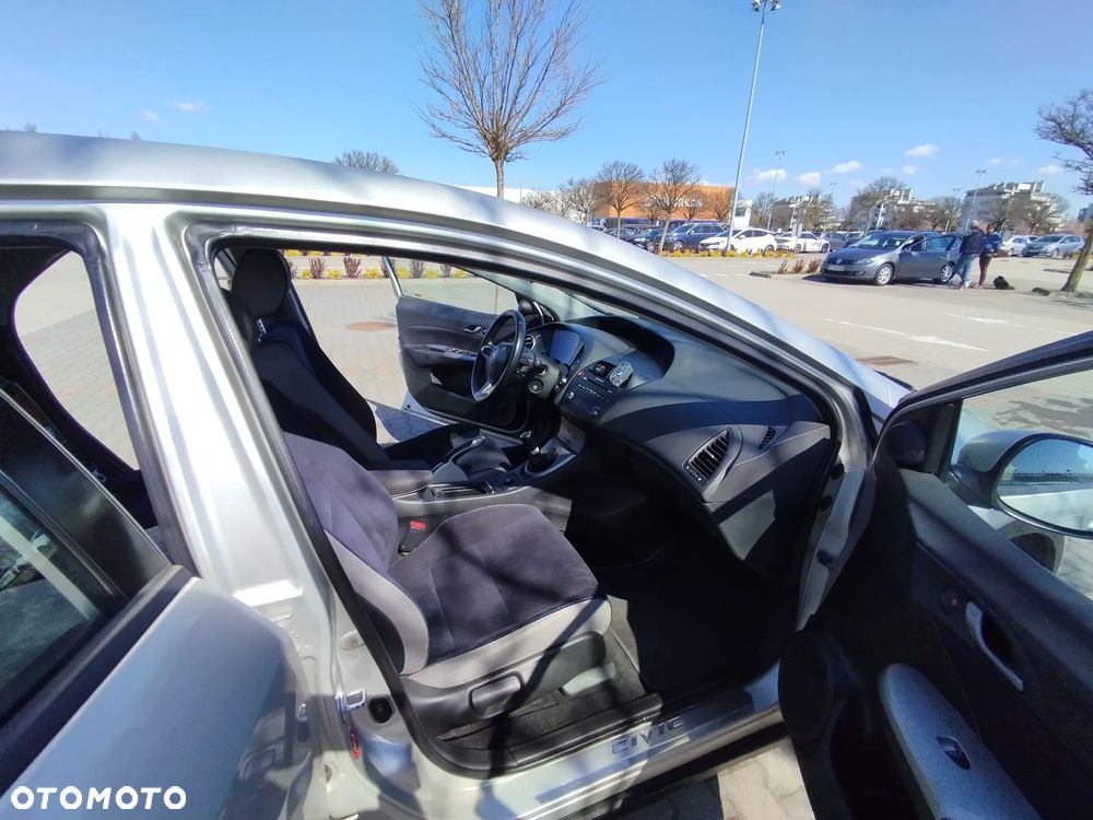 Honda Civic 1.8i-VTEC Comfort - 25