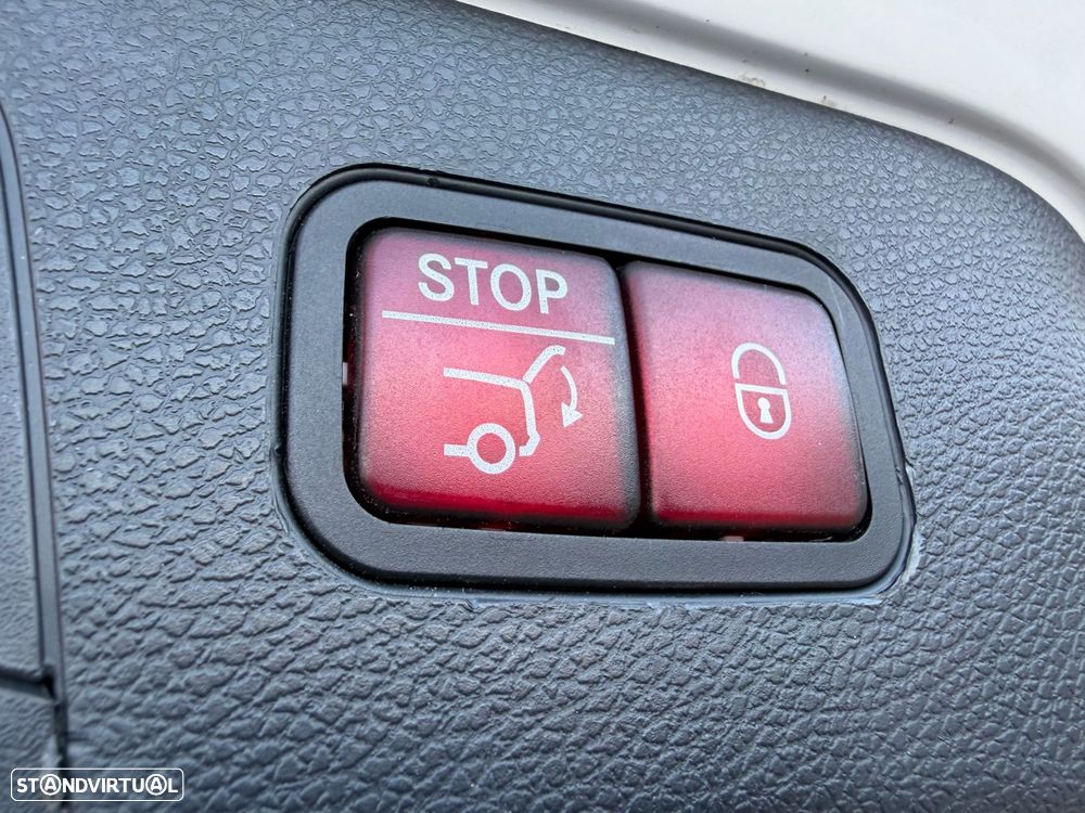 Mercedes-Benz EQC 400 4Matic - 13