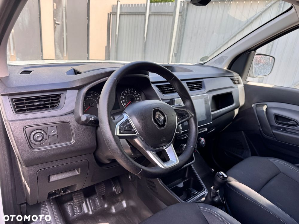Renault Express - 9