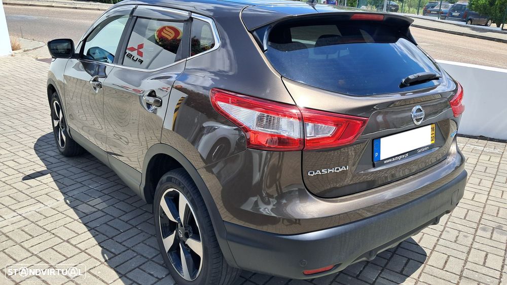 Nissan Qashqai 1.5 dCi N-Connecta 18 - 4