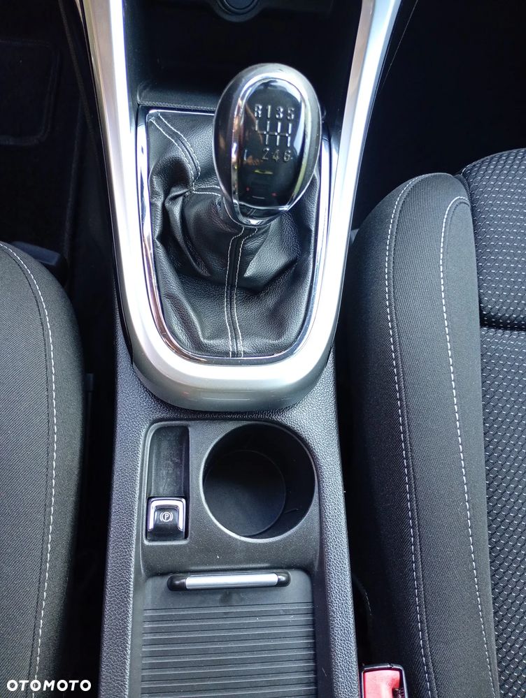 Opel Astra 1.4 Turbo Edition Sport - 19