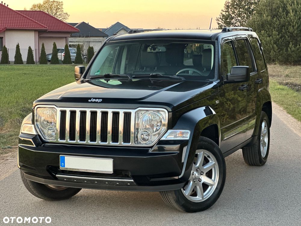 Jeep Cherokee - 10