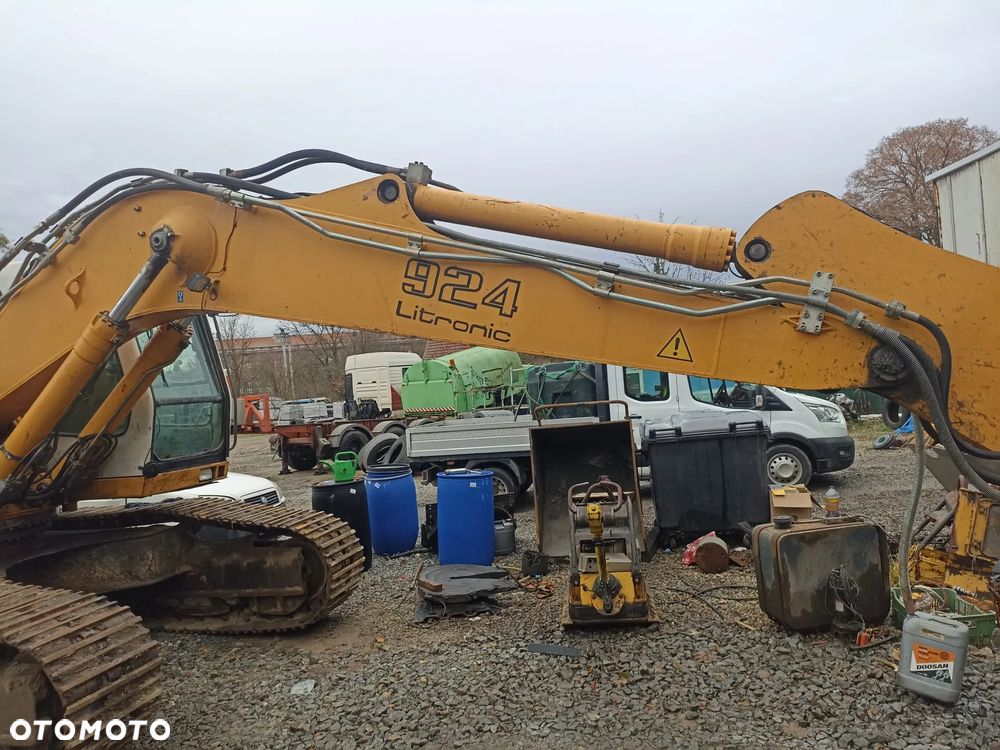 Liebherr R 924 B HDSL - 4