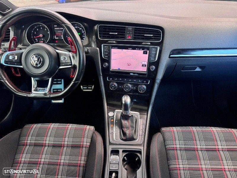 VW Golf 2.0 TSi GTi DSG Performance - 29