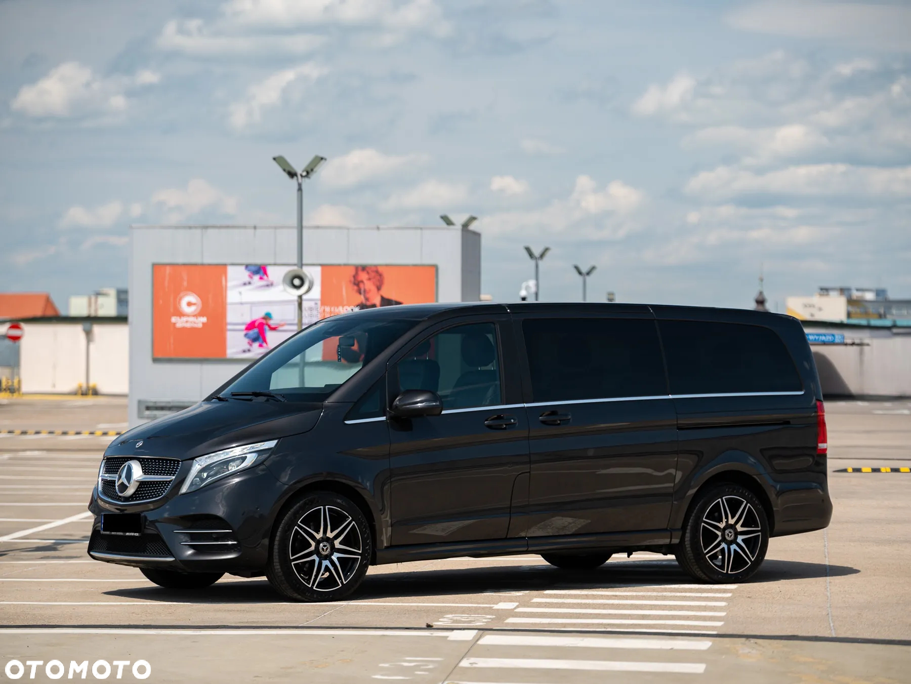 Mercedes-Benz Klasa V 300 d 4-Matic Exclusive 9G-Tronic (d³ugi) - 5