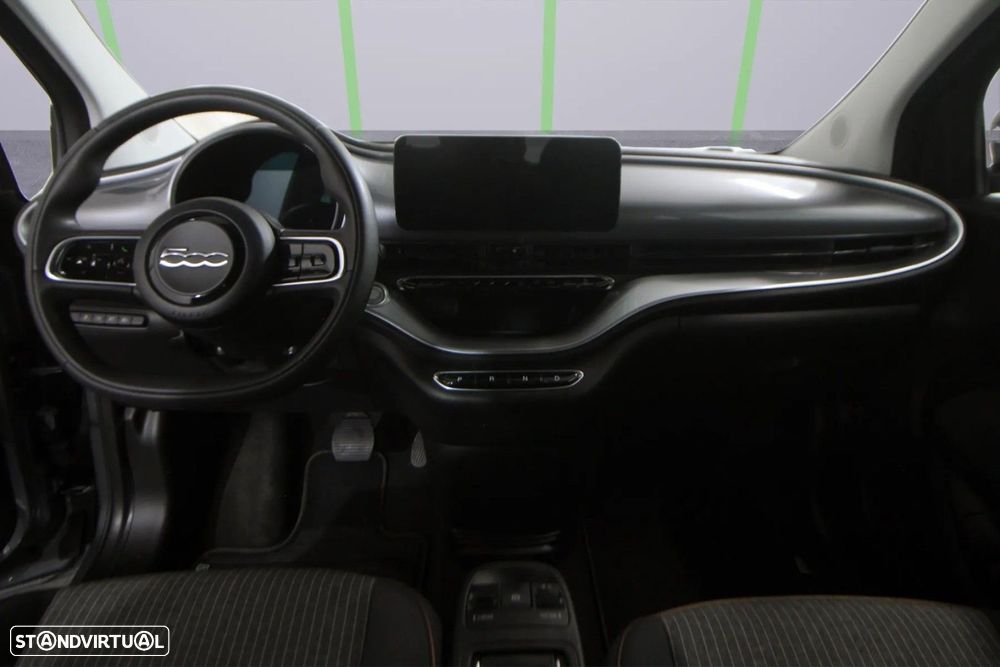 Fiat 500e C - 10