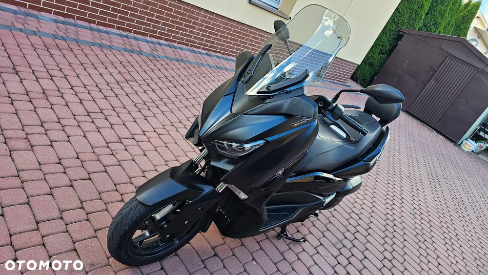 Yamaha X-max - 10