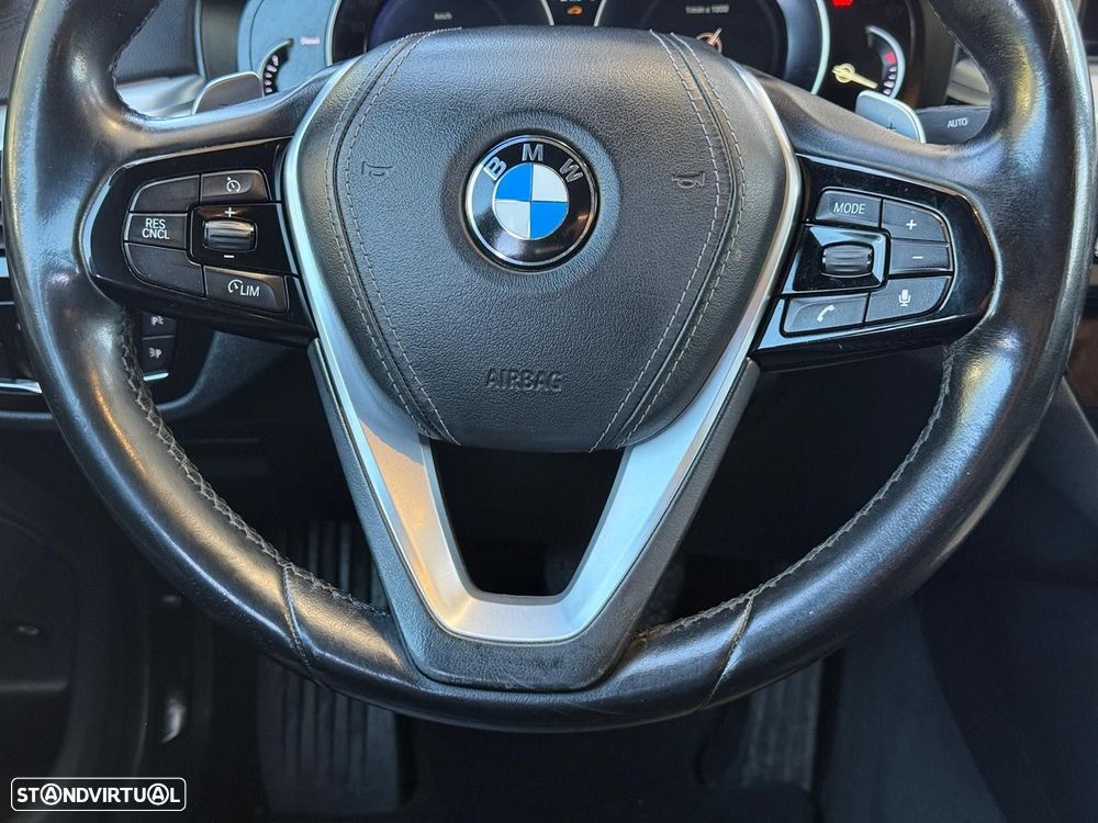 BMW 520 d Line Luxury Auto - 11