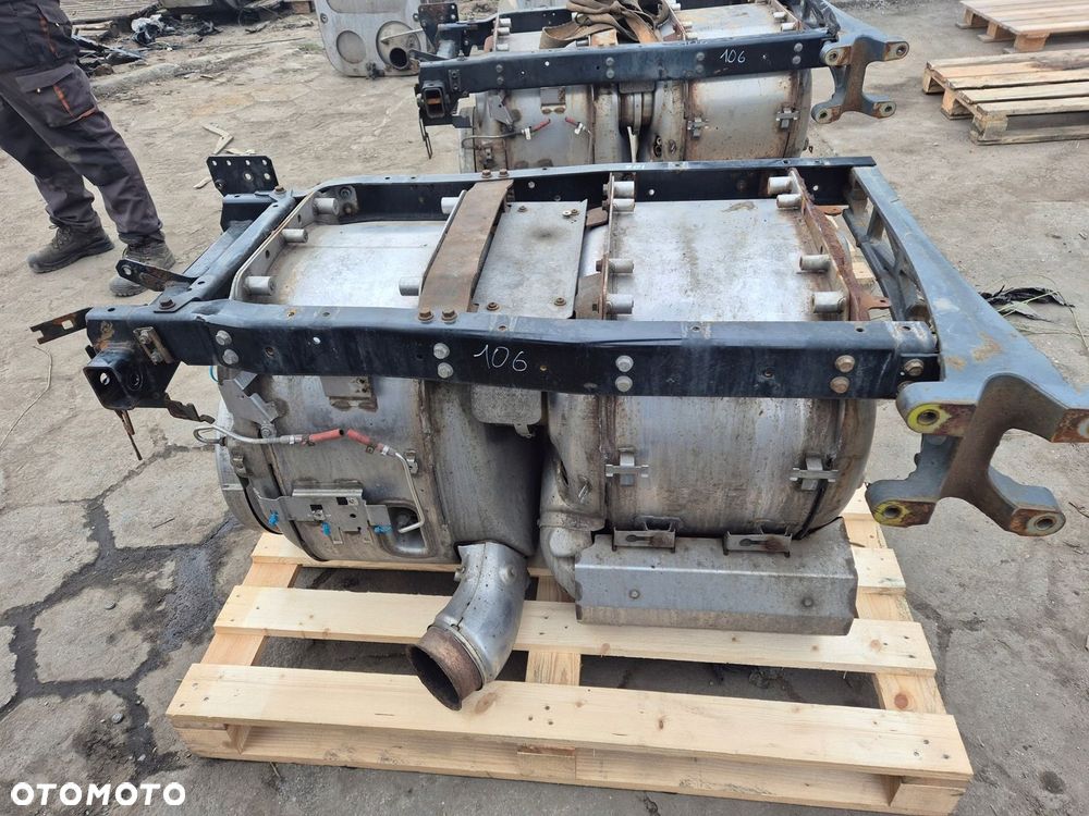 TŁUMIK KATALIZATOR FILTR , SCR , DPF KOMPLET DAF XF 106 , CF EURO 6 - 1