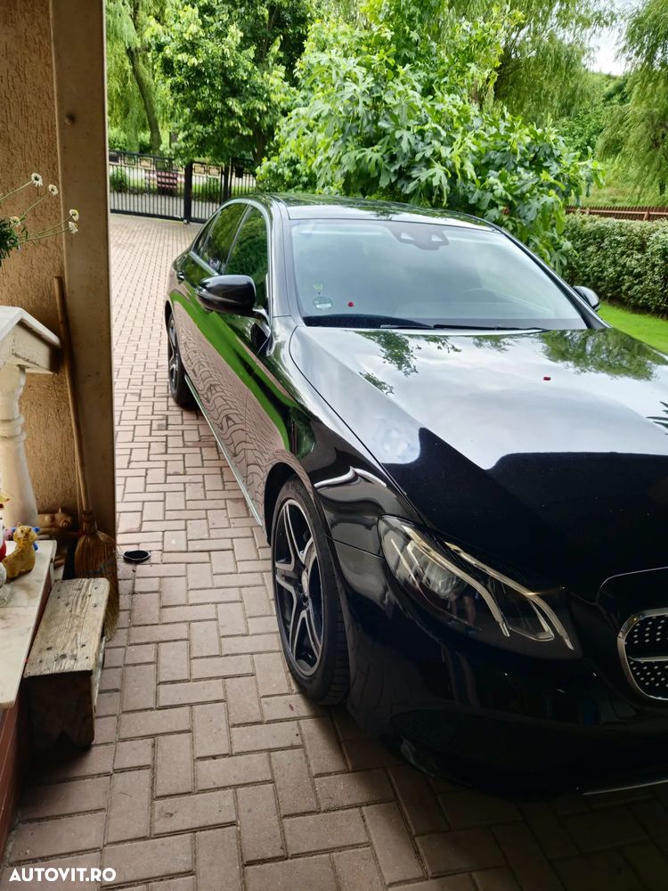 Mercedes-Benz E 220 d 9G-TRONIC - 25