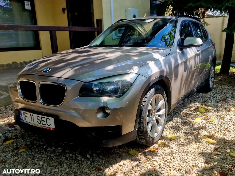 BMW X1 xDrive18d Sport Line - 1