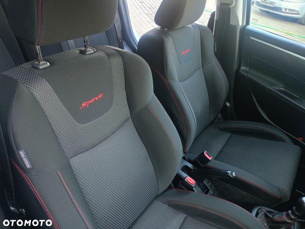 Suzuki Swift - 12