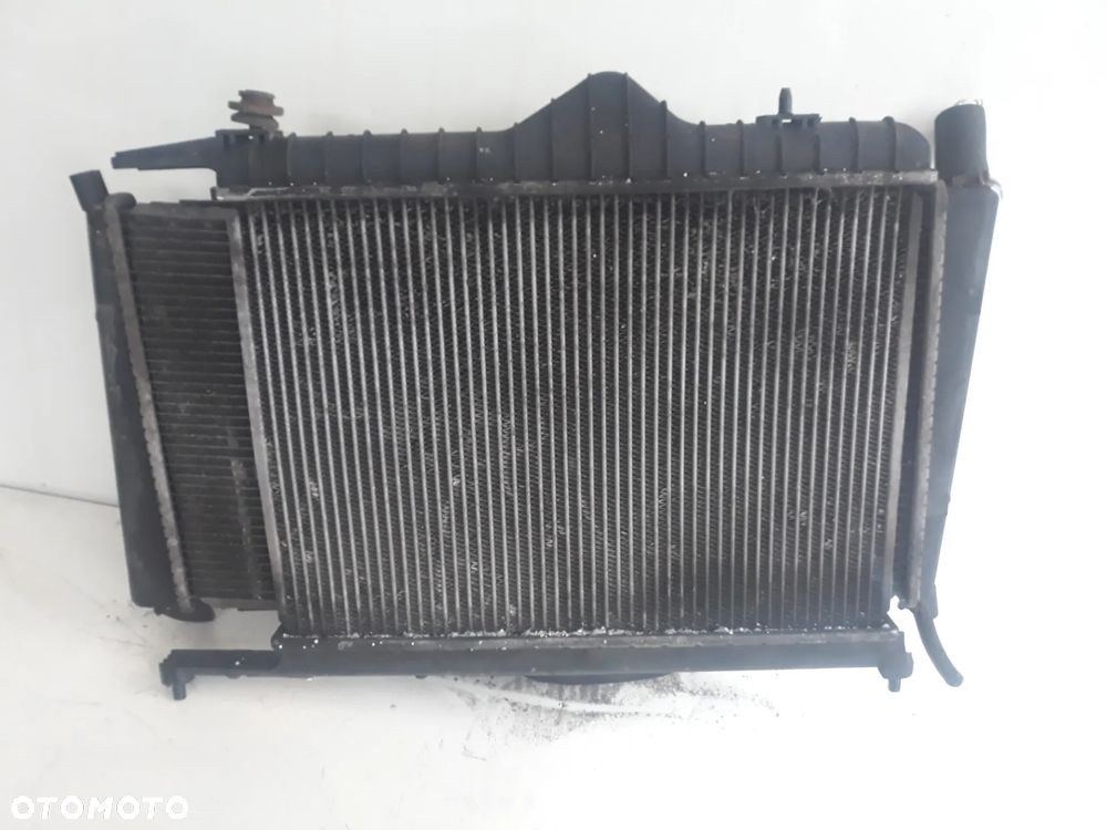 CHŁODNICA MITSUBISHI CARISMA II 1,9 DID  2002r - 2