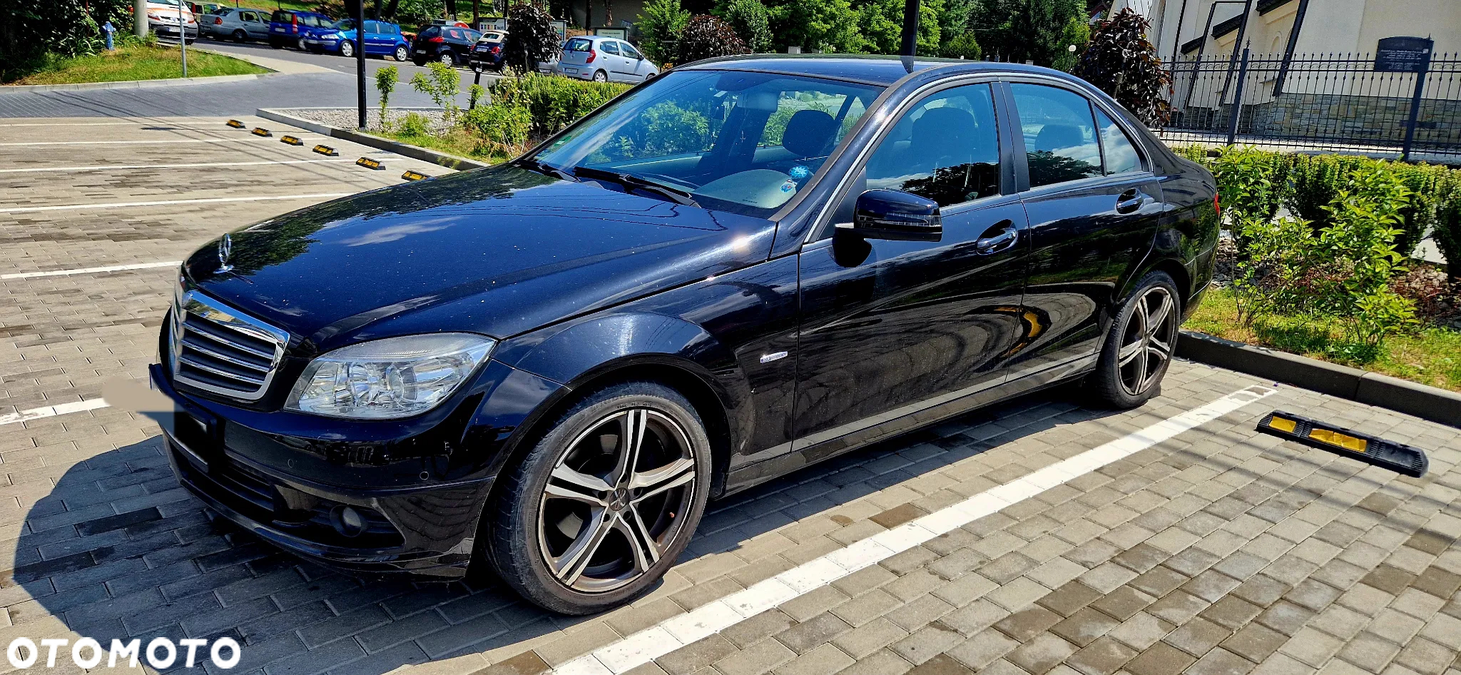 Mercedes-Benz Klasa C 180 CGI Automatik BlueEFFICIENCY - 4