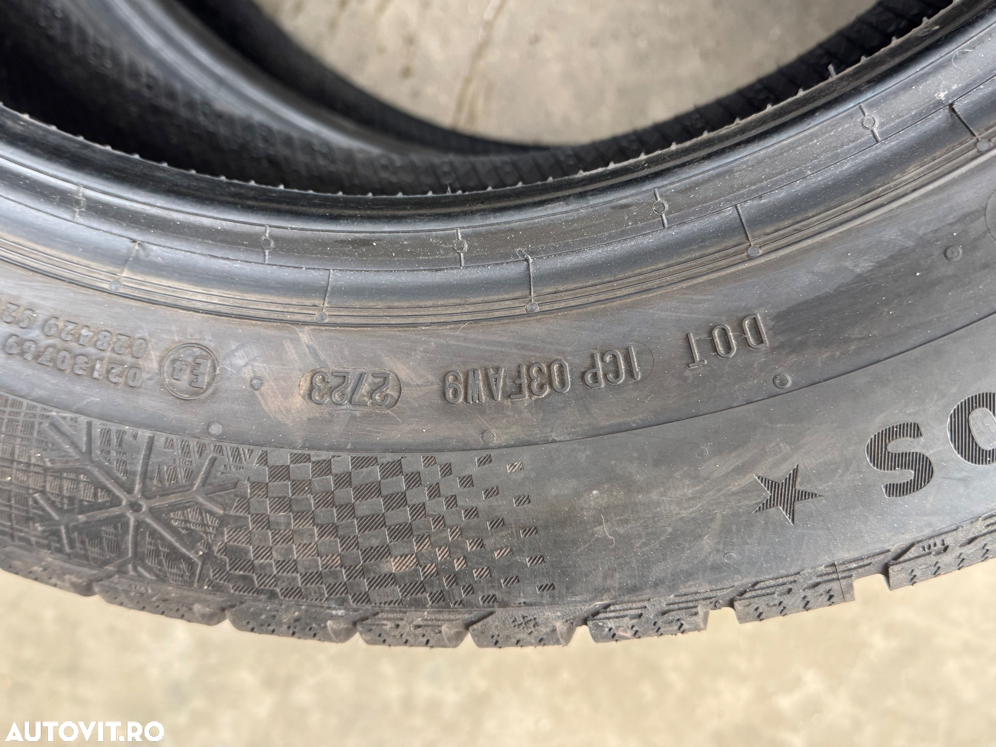 Vând 2 anvelope 205/60/18 continental de iarnă ca noi - 6