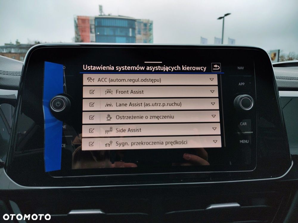 Volkswagen T-Roc - 20