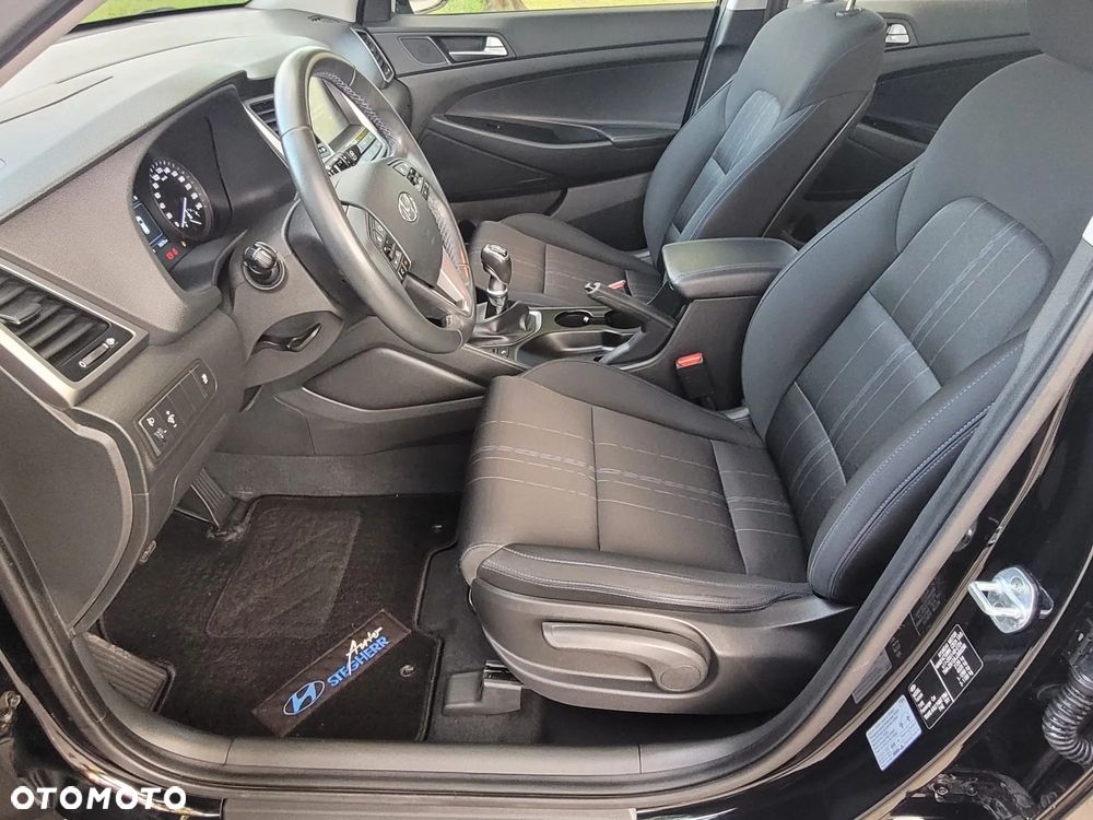 Hyundai Tucson 1.6 Turbo 2WD Navi - 9