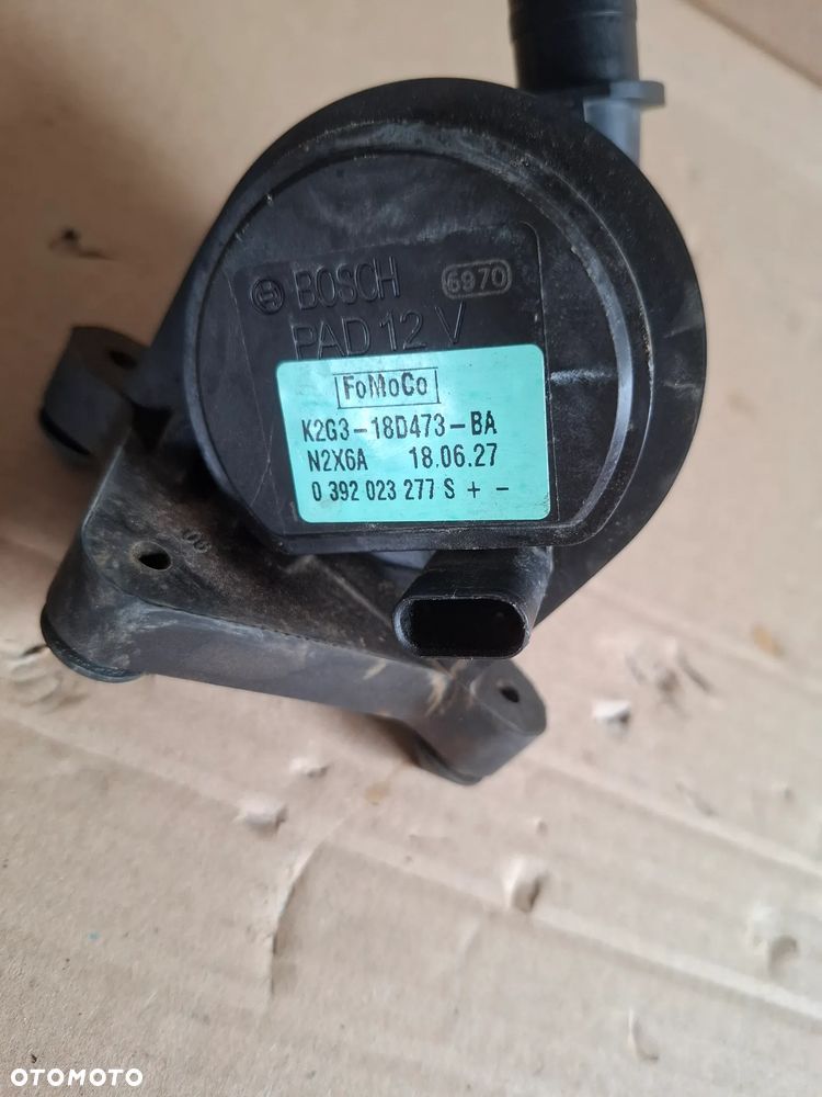 Ford Edge MK2 2,0 Pompa wody dodatkowa K2G3 18D473 - 4