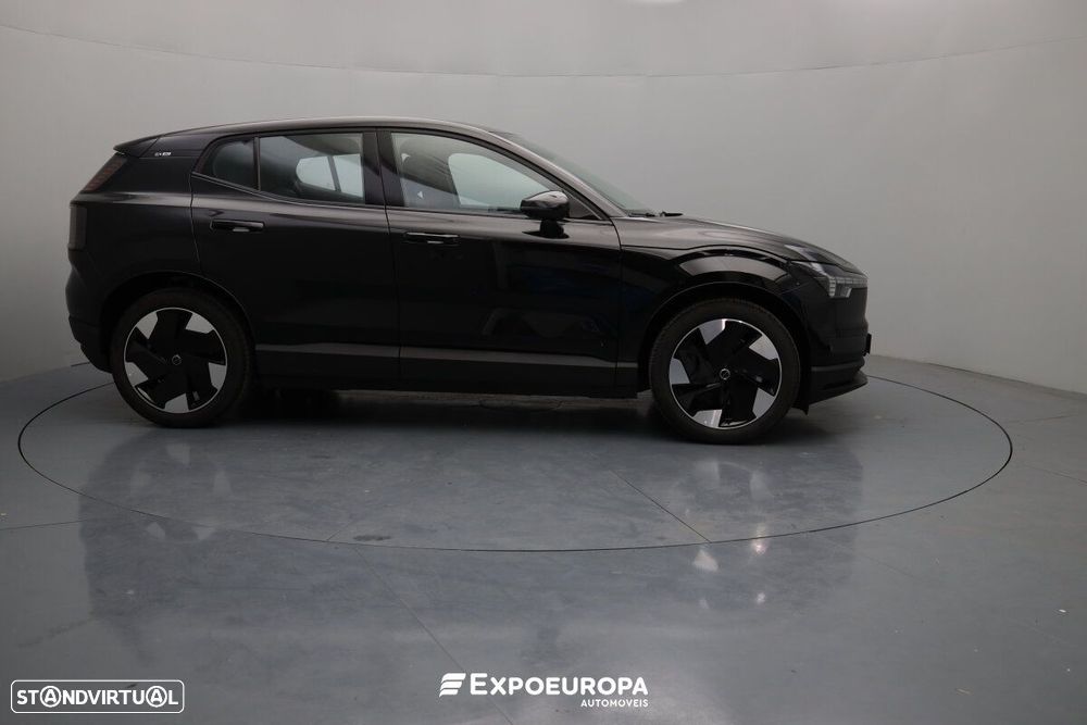 Volvo EX30 69 kWh Single Motor Extended Range Plus - 4