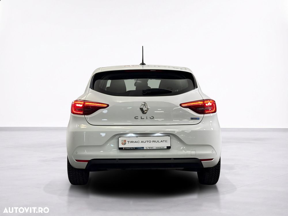 Renault Clio - 5