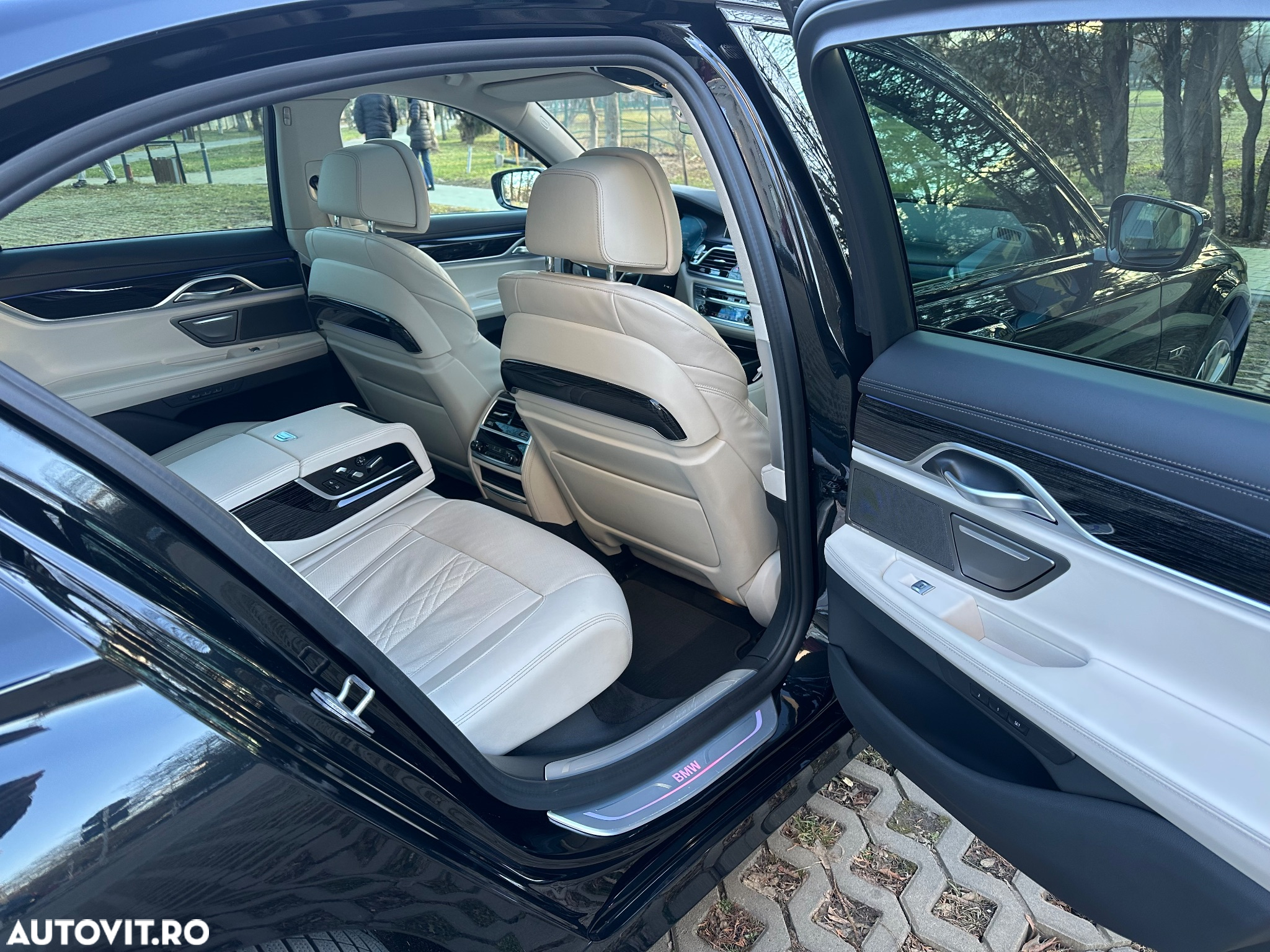 BMW Seria 7 745e AT PHEV - 11