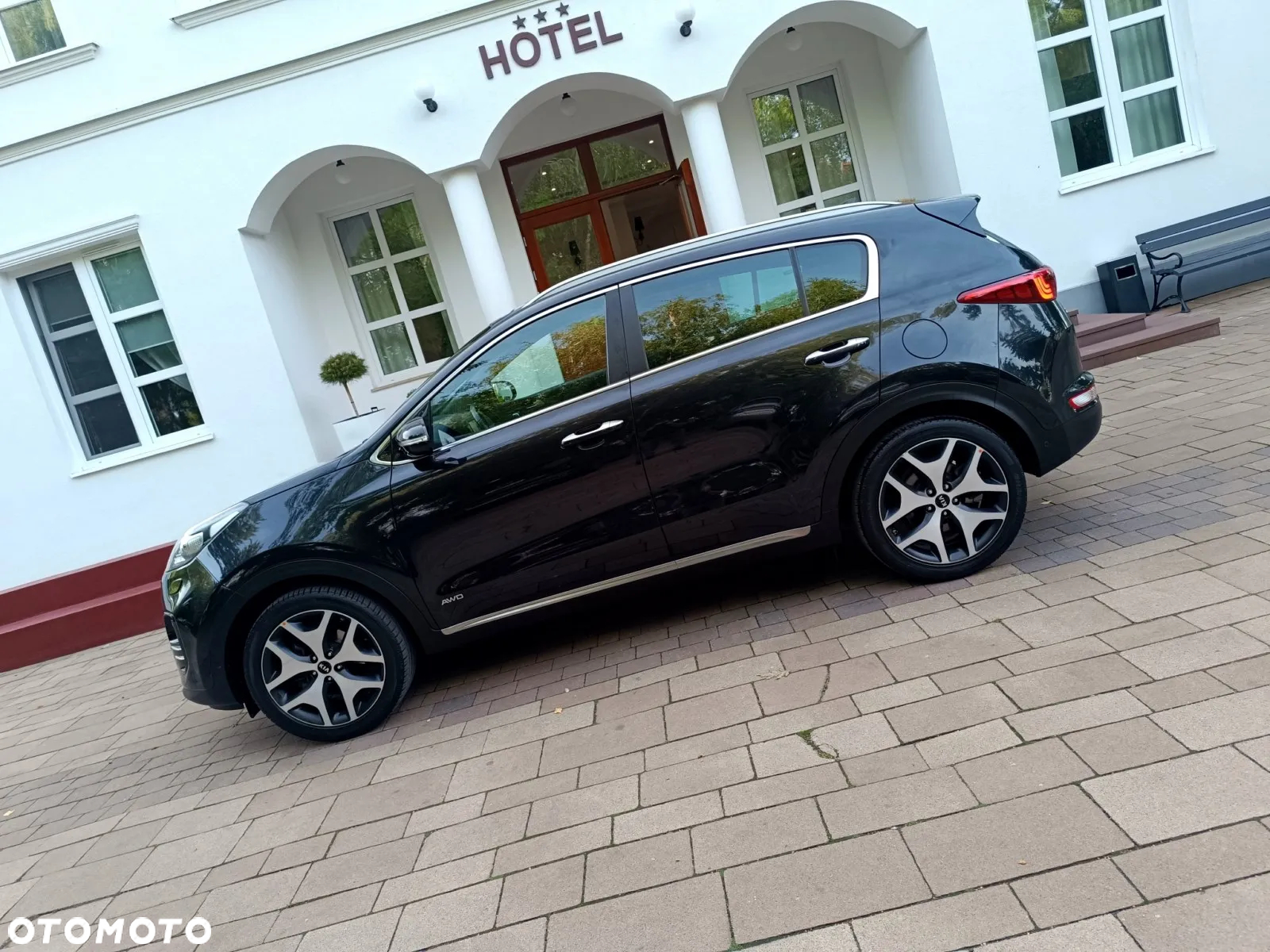 Kia Sportage 2.0 CRDI 4WD Automatik Dream-Team Edition - 15