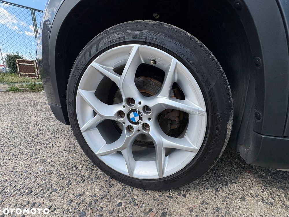 BMW X1 xDrive18d - 21