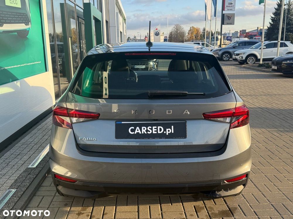 Skoda Fabia 1.0 TSI Edition 130 DSG - 9