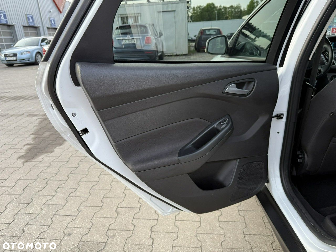 Ford Focus 1.0 EcoBoost Start-Stopp-System COOL&CONNECT - 27