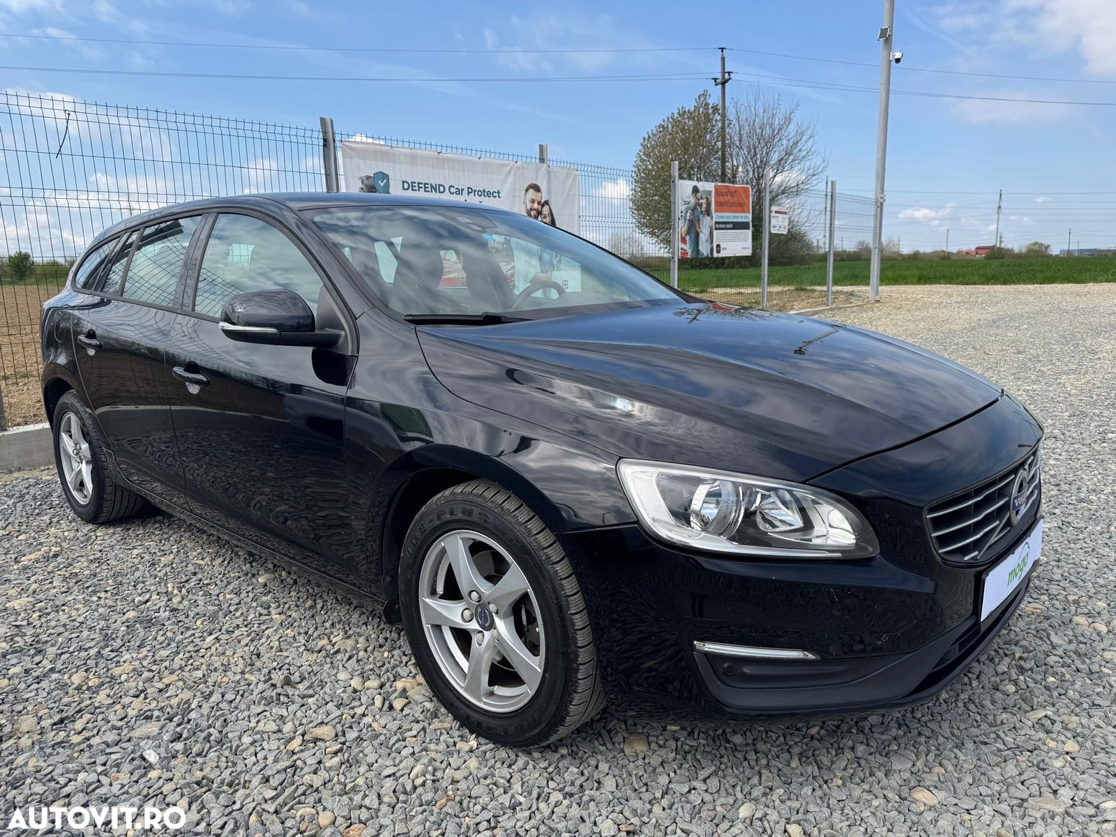 Volvo V60 D4 Geartronic Kinetic - 2