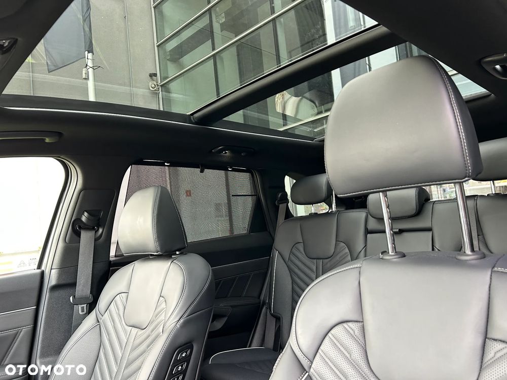 Kia Sorento - 12
