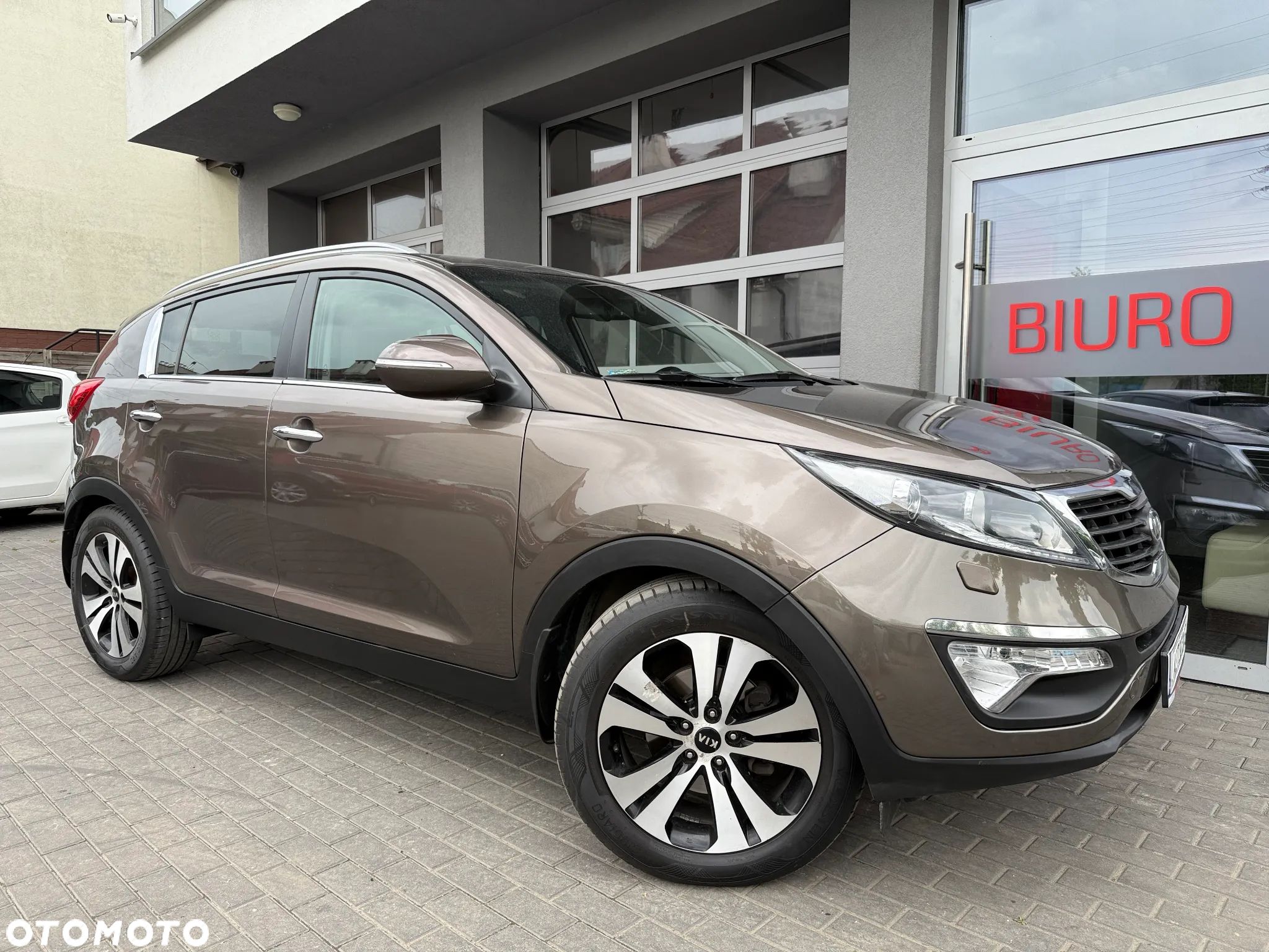 Kia Sportage 2.0 CRDI XL - 1