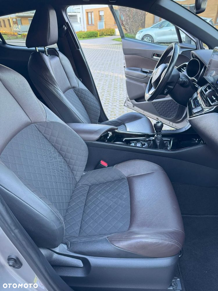 Toyota C-HR 1.2 T Premium - 19