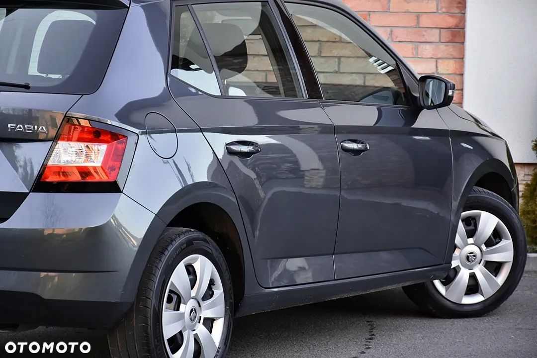Skoda Fabia 1.0 MPI Active - 13