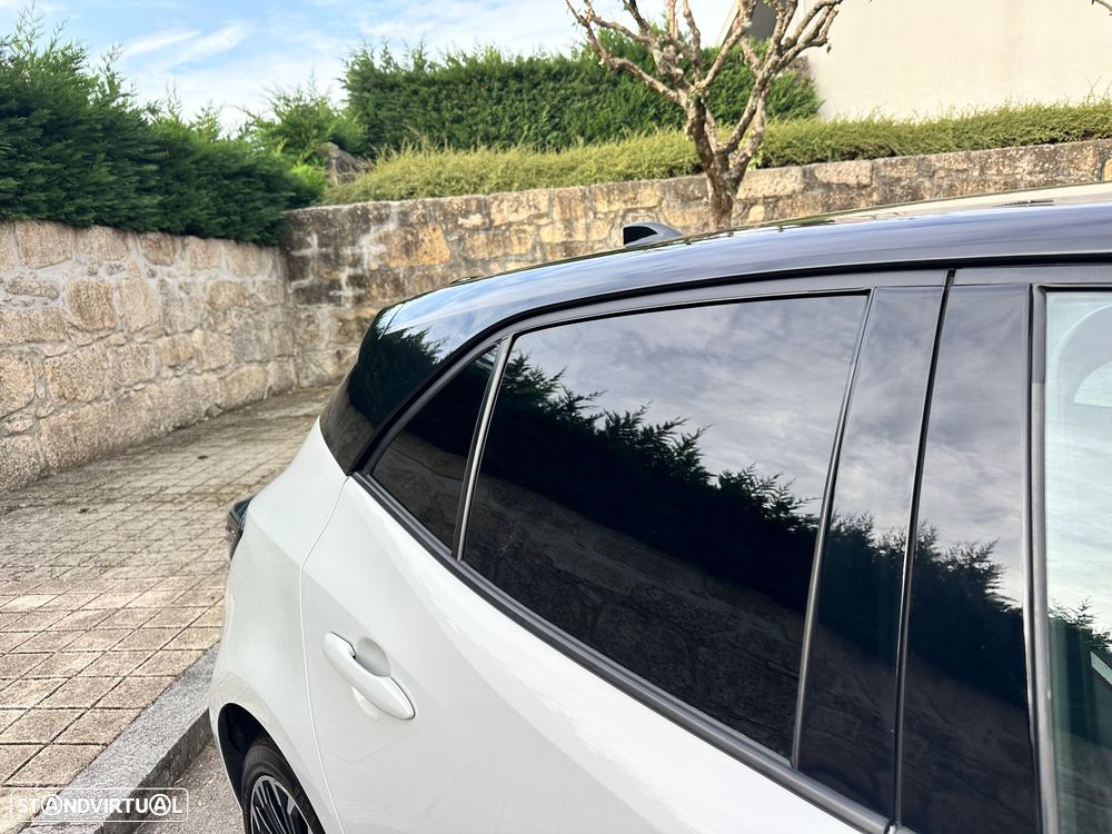 Toyota Corolla 1.8 Hybrid GR-Sport - 23