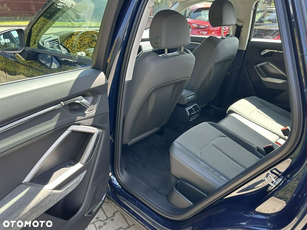 Audi Q3 35 TFSI S tronic - 18