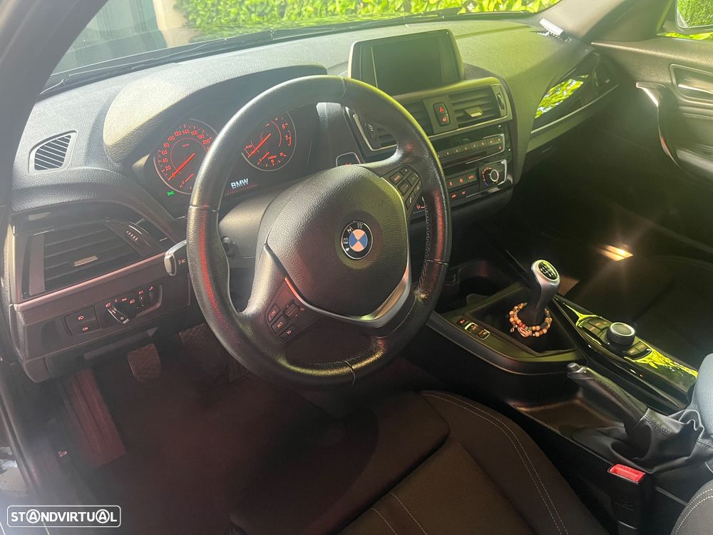 BMW 116 i Line Sport - 5
