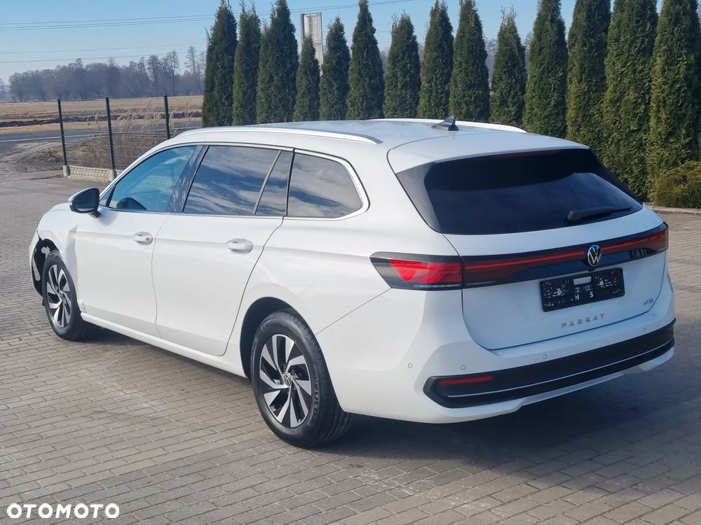 Volkswagen Passat Variant 1.5 TSI OPF DSG Business - 5