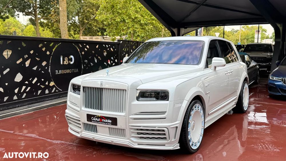 Rolls-Royce Cullinan Standard - 11