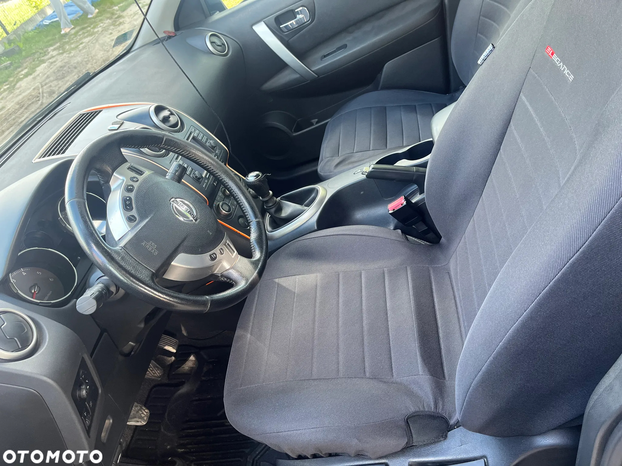 Nissan Qashqai - 10