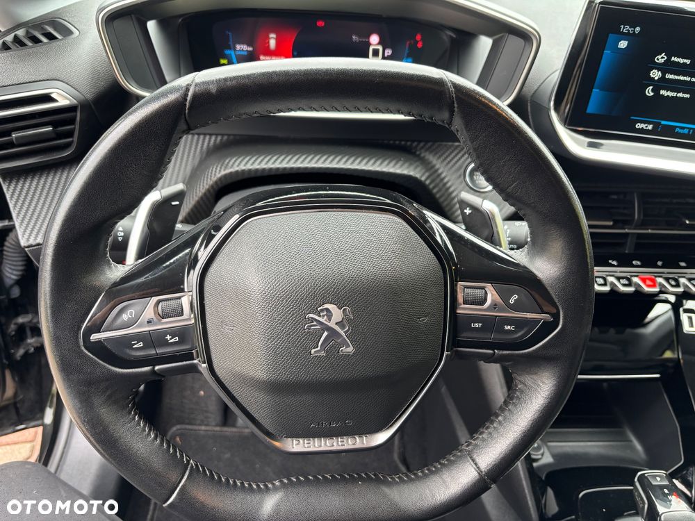 Peugeot 208 PureTech 100 EAT8 Allure - 29